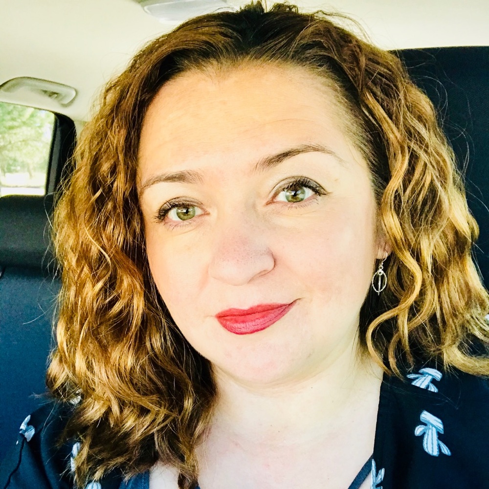 Meet your Posher, Stephanie
